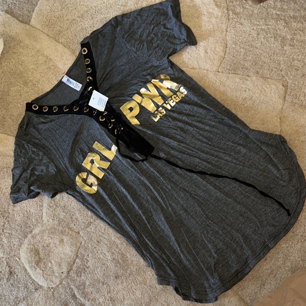 BNWT Wear Code Gray T-Shirt with Gold Lettering “Grl Pwr Las Vegas” size M